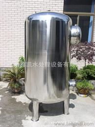 臥式不銹鋼水箱供應信息 臥式不銹鋼水箱批發 臥式不銹鋼水箱價格 找臥式不銹鋼水箱產品上
